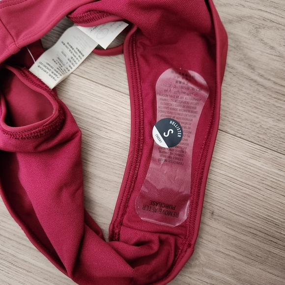 Hollister Burgundy Bikini Set - Picture 6 of 7